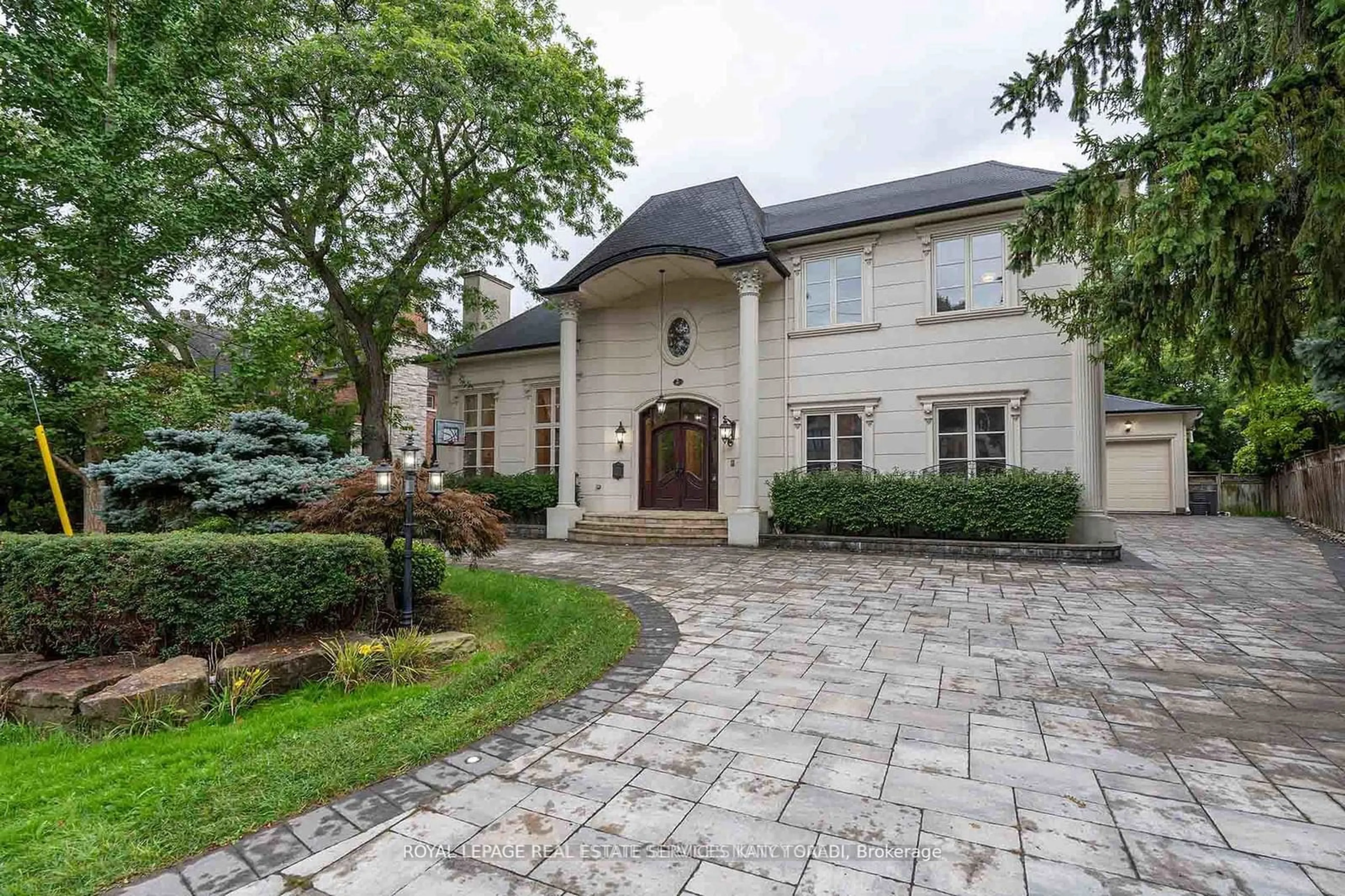 Home with brick exterior material, street for 2B Lauderdale Dr, Toronto Ontario M2L 2A9