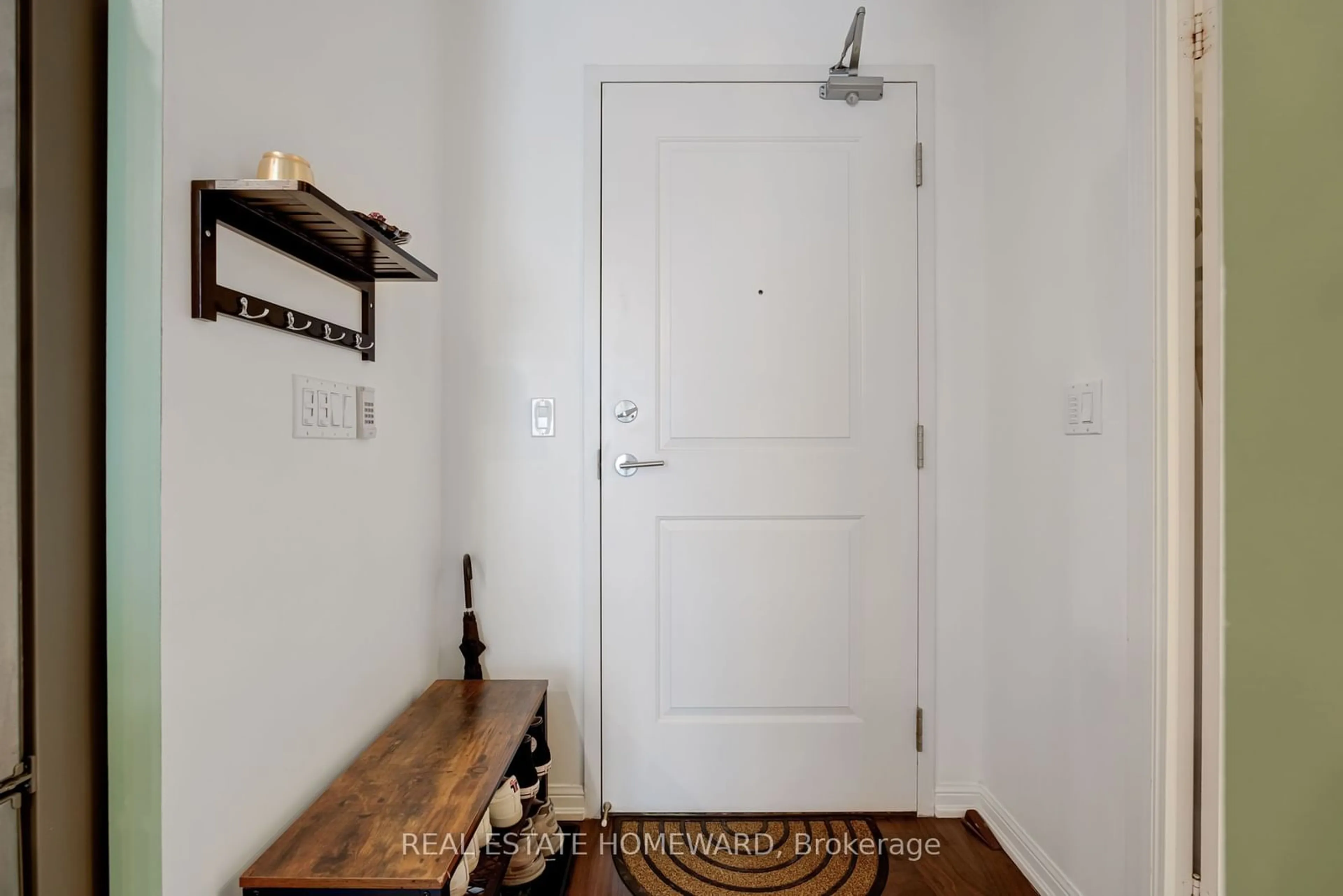 Indoor entryway for 85 East Liberty St #1613, Toronto Ontario M6K 3R4