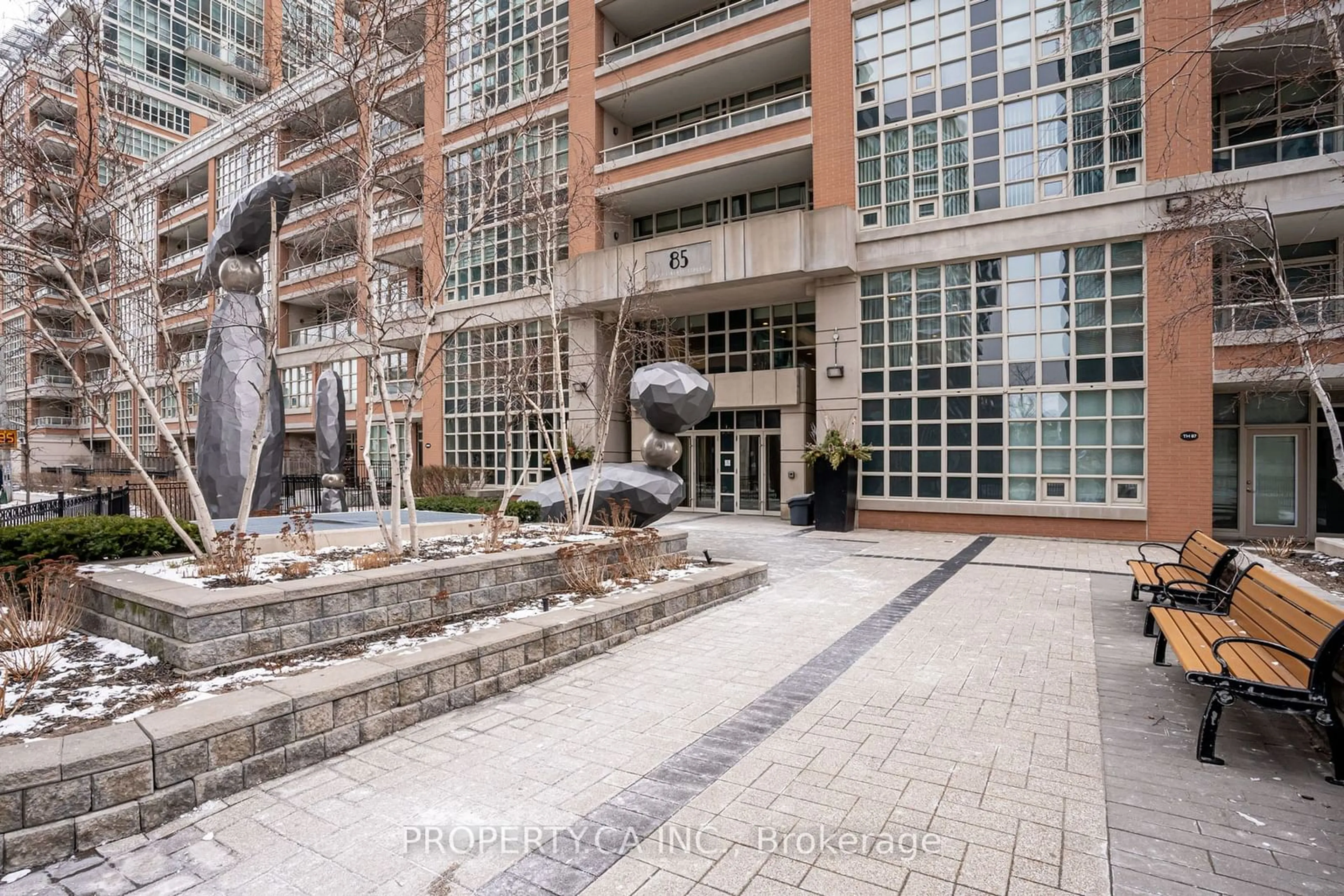 Patio, street for 85 East Liberty St #1110, Toronto Ontario M6K 3R4