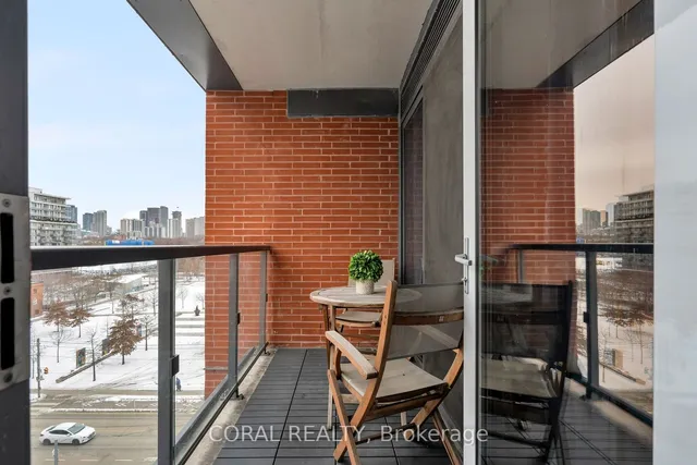 Additional property image - 170 Sumach St Unit 713