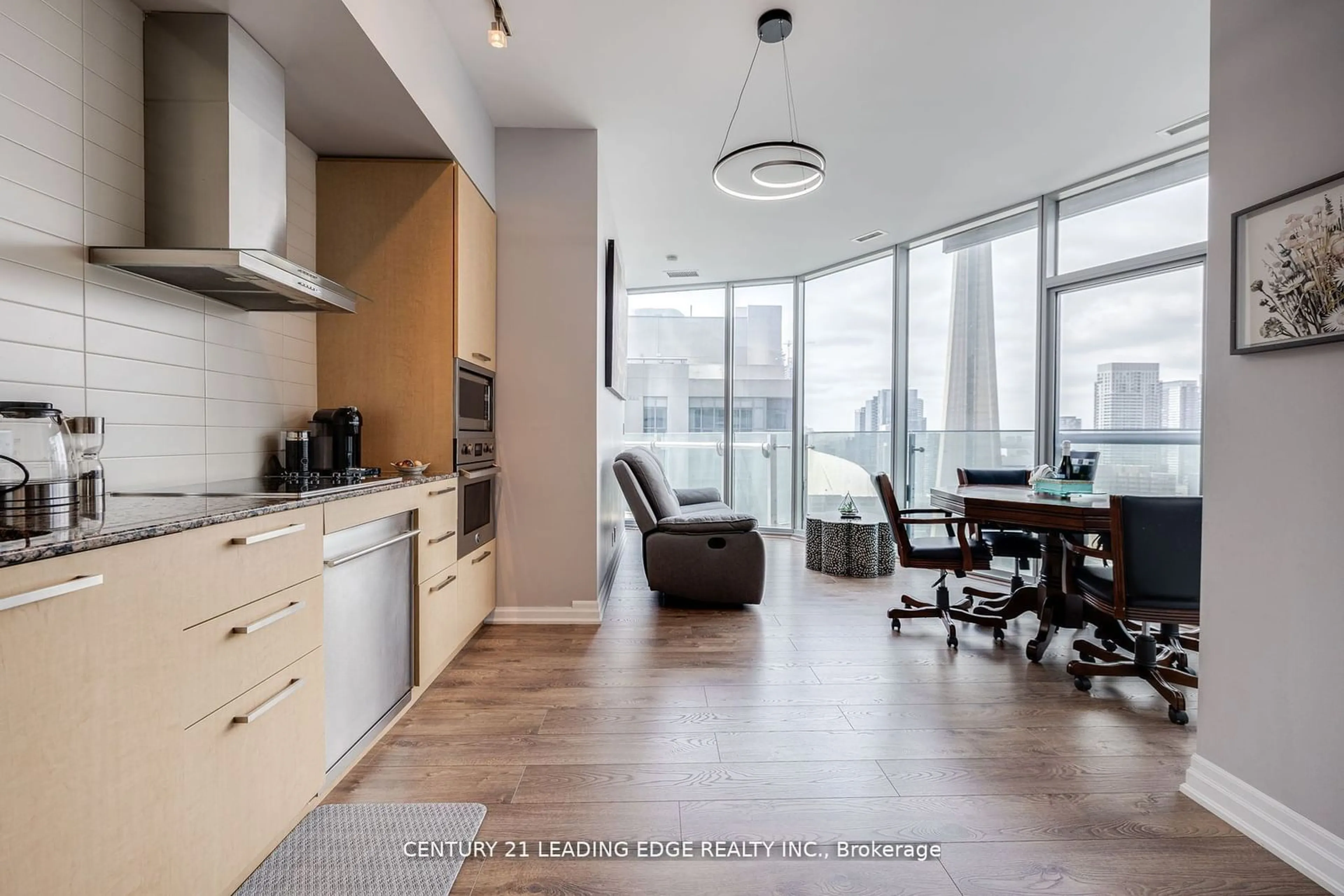 Open concept kitchen, wood/laminate floor for 12 YORK St #2907, Toronto Ontario M5J 0A9