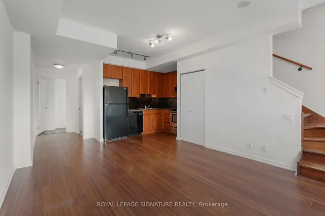 Additional property image - 30 Canterbury Pl Unit 507