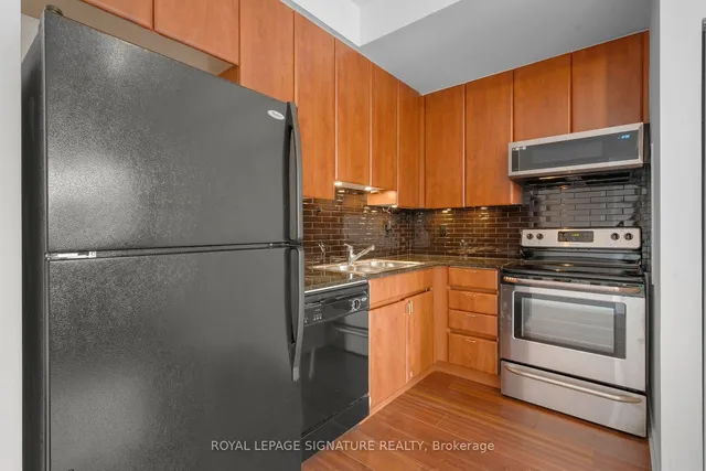 Additional property image - 30 Canterbury Pl Unit 507