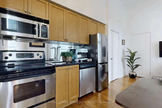 Additional property image - 73 Richmond St Unit 305B