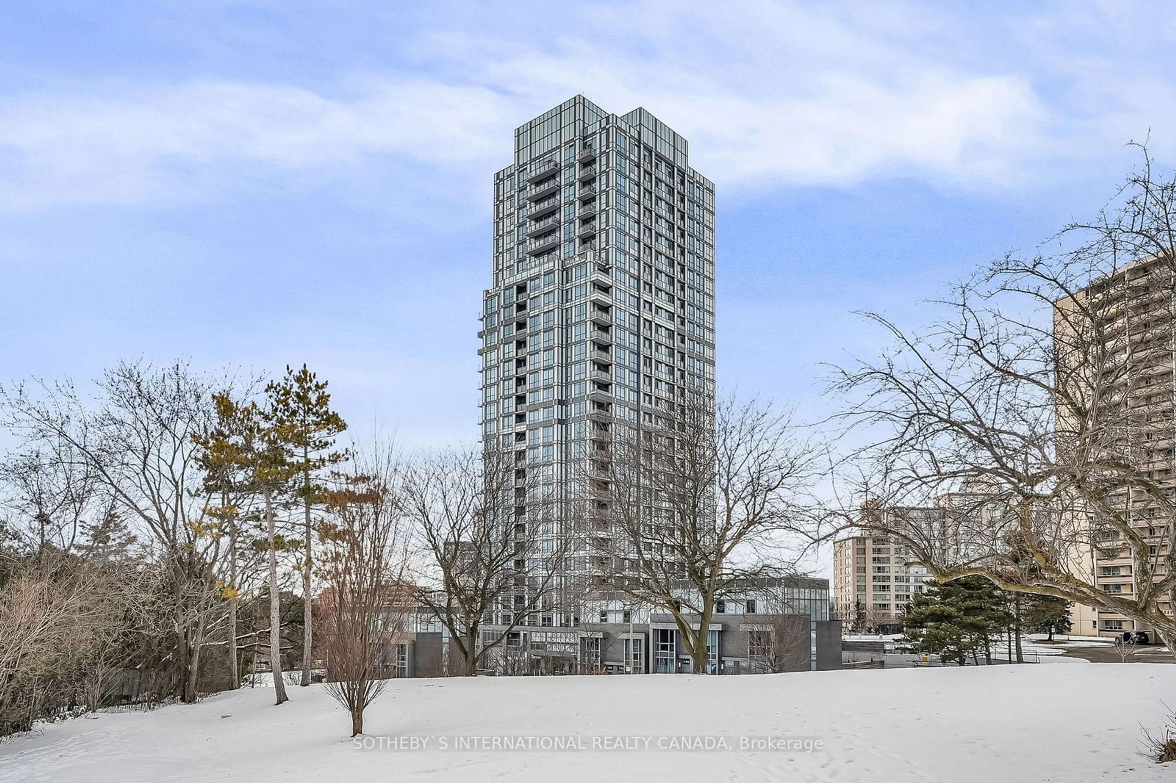 Indoor foyer for 18 Graydon Hall Dr #1404, Toronto Ontario M3A 0A4