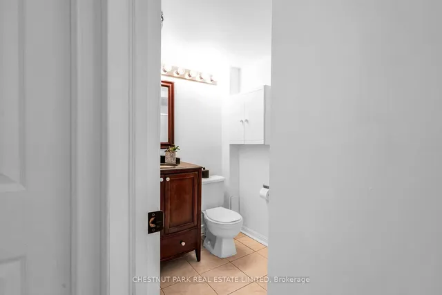 Additional property image - 70 Shaftesbury Ave Unit 3