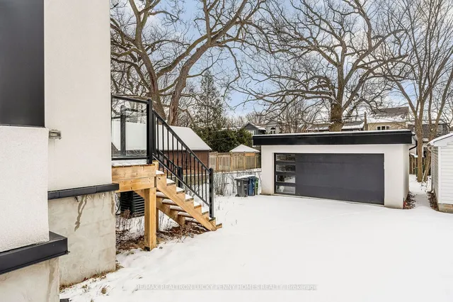 Additional property image - 447 Soudan Ave
