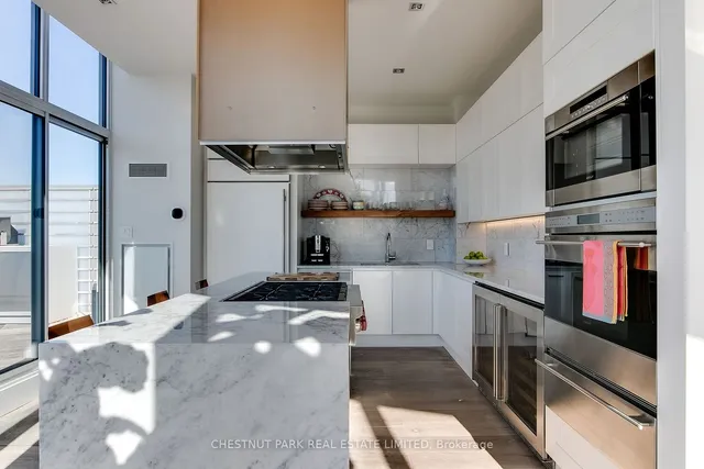 Additional property image - 1 Market St Unit 3302
