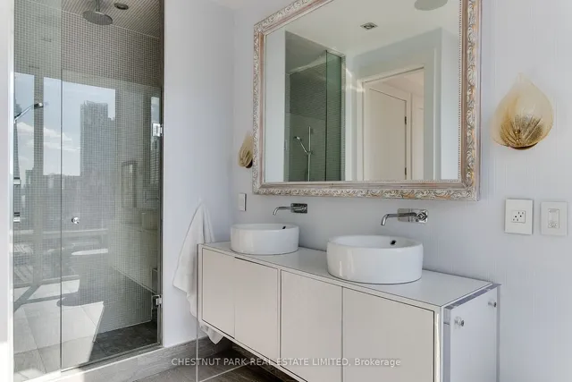 Additional property image - 1 Market St Unit 3302