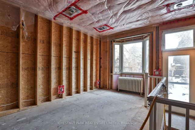 Additional property image - 67 Welland Ave