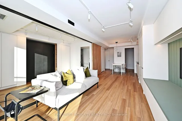 Additional property image - 22 Olive Ave Unit LPH01
