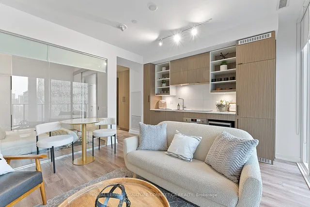 Additional property image - 20 Edward St Unit 517