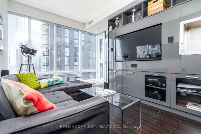 Additional property image - 295 Adelaide St Unit 2406