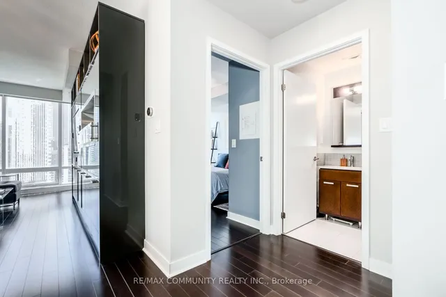 Additional property image - 295 Adelaide St Unit 2406