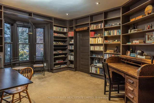 Additional property image - 111 Crescent Rd