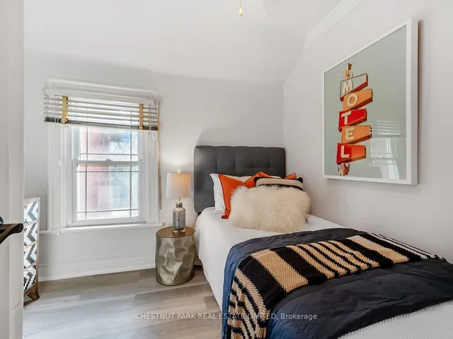 Additional property image - 318 Carlton St