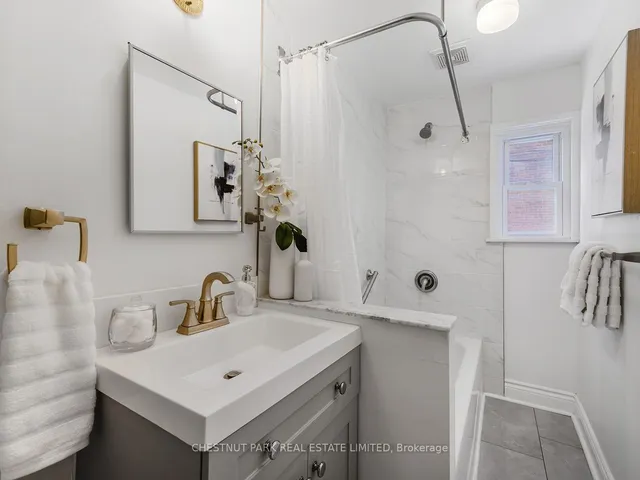 Additional property image - 318 Carlton St