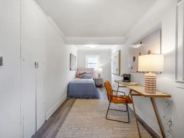 Additional property image - 318 Carlton St