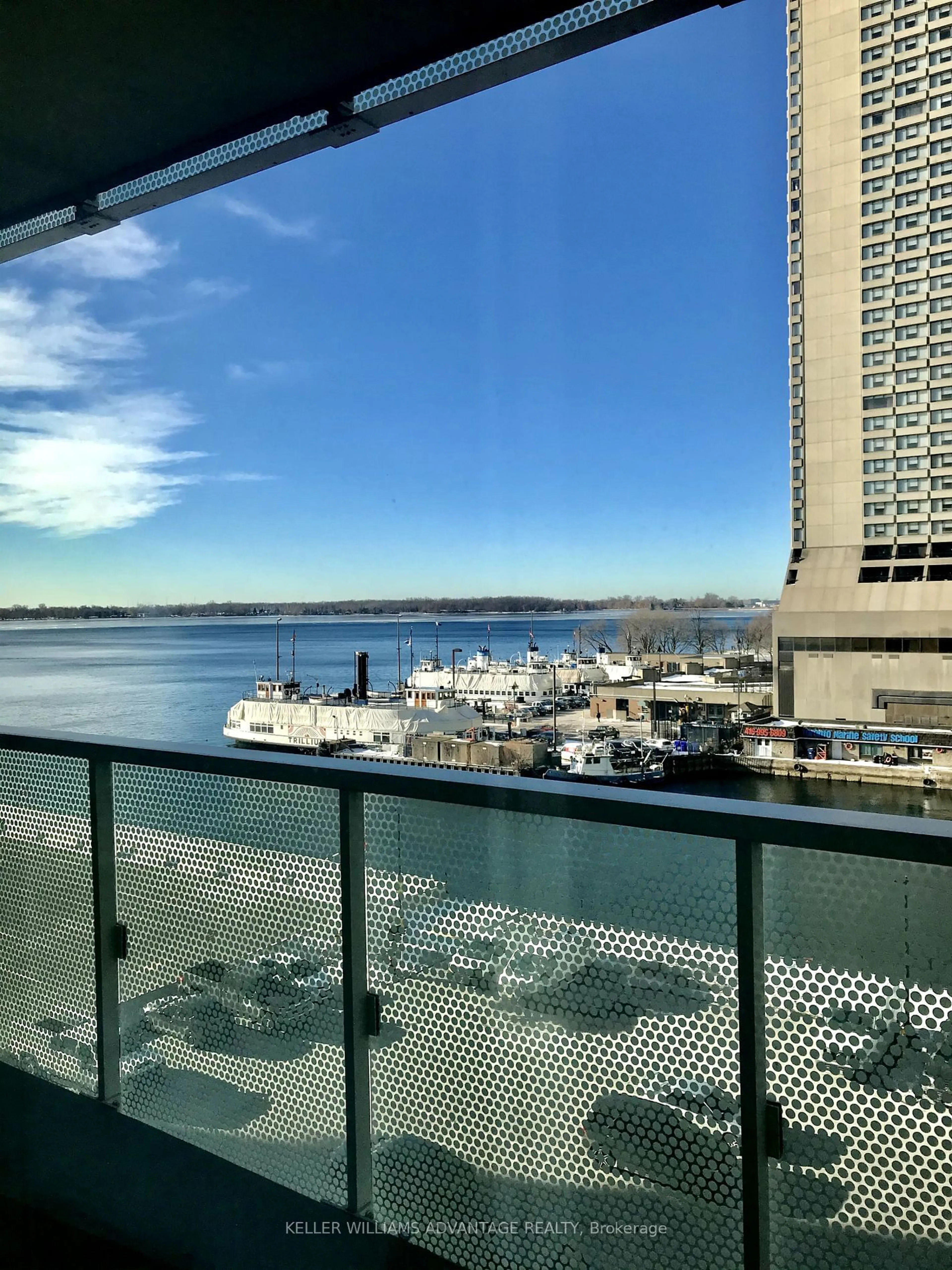 Balcony in the apartment, water/lake/river/ocean view for 15 Queens Quay #514, Toronto Ontario M4J 1Y1