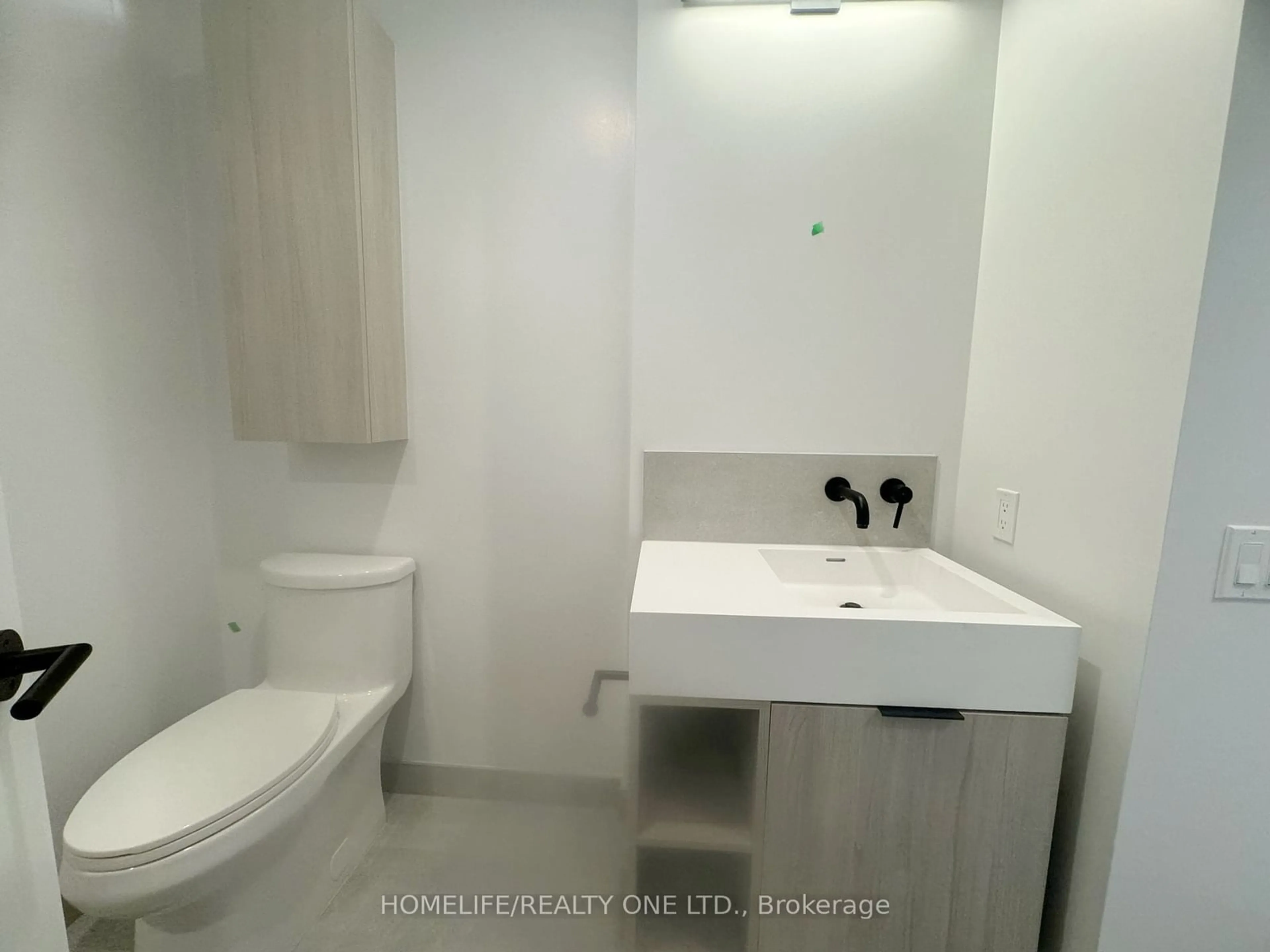 Standard bathroom, floor is not visible for 108 Peter St #4803, Toronto Ontario M5V 0W2