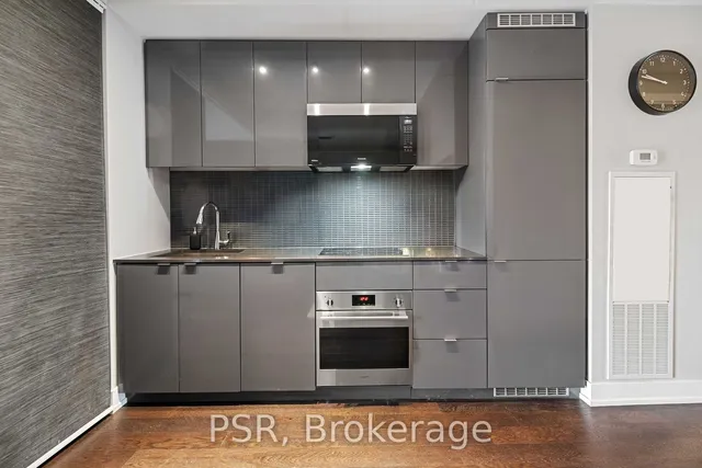 Additional property image - 7 Grenville St Unit 1112