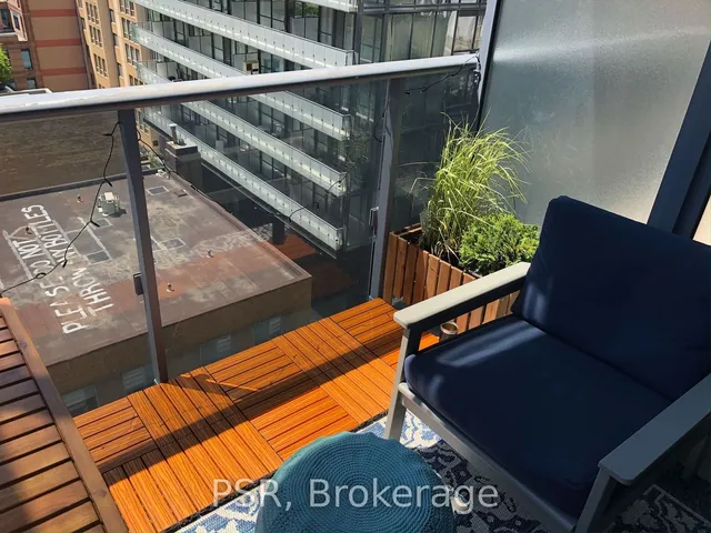 Additional property image - 7 Grenville St Unit 1112