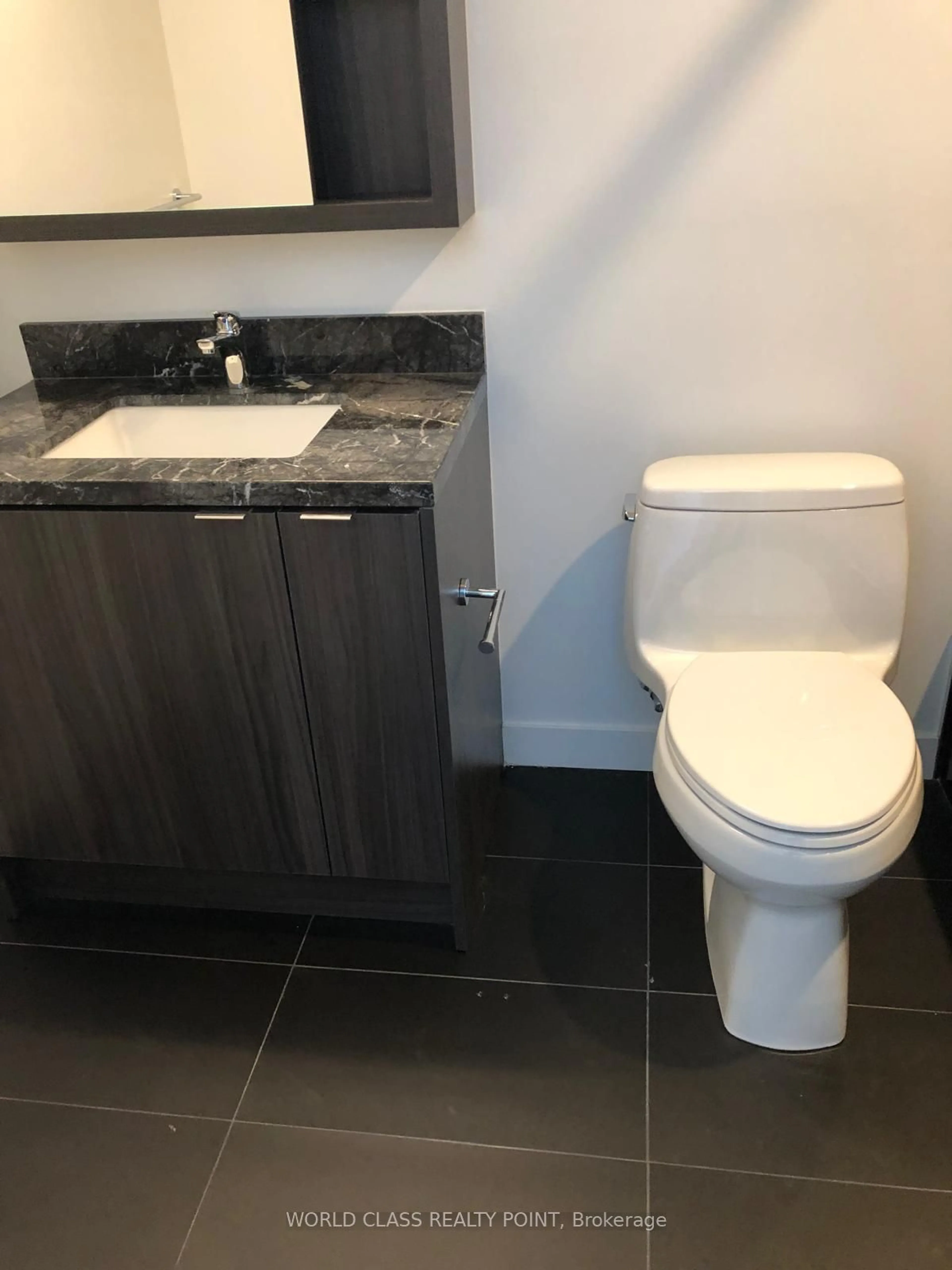 Contemporary bathroom, ceramic/tile floor for 115 Blue Jays Way #4506, Toronto Ontario M5V 0N4