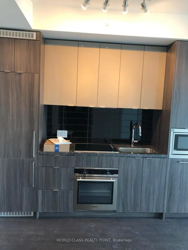 Additional property image - 115 Blue Jays Way Unit 3501