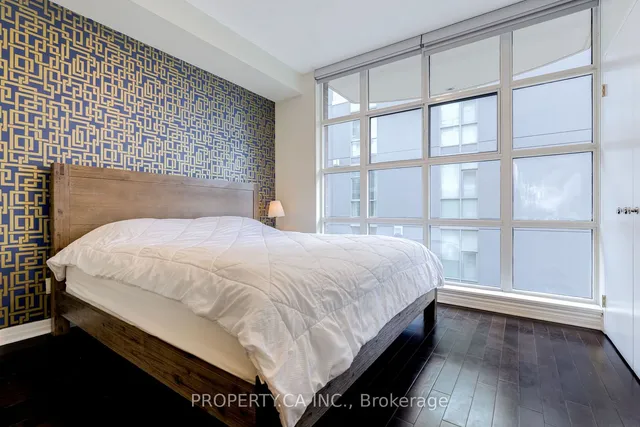Additional property image - 901 Queen St Unit 213