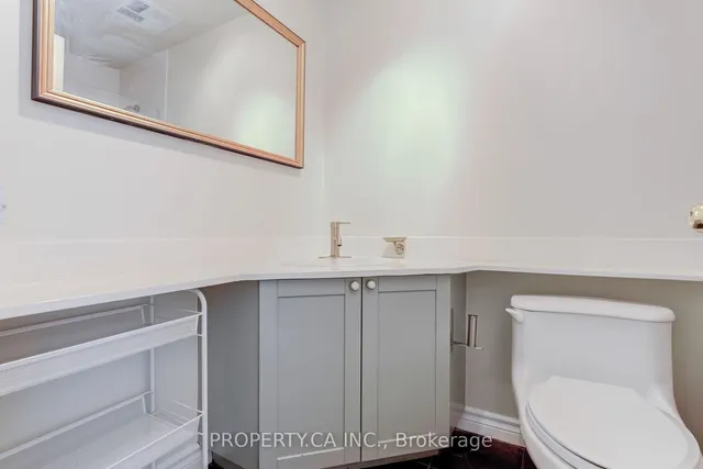 Additional property image - 901 Queen St Unit 213