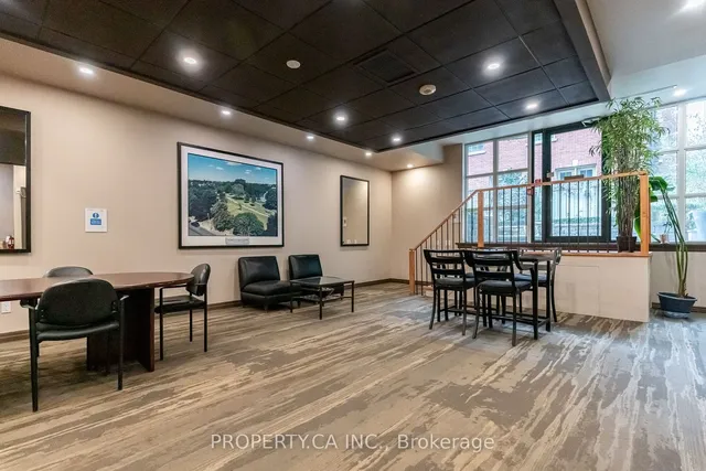 Additional property image - 901 Queen St Unit 213