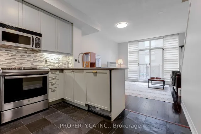 Additional property image - 901 Queen St Unit 213