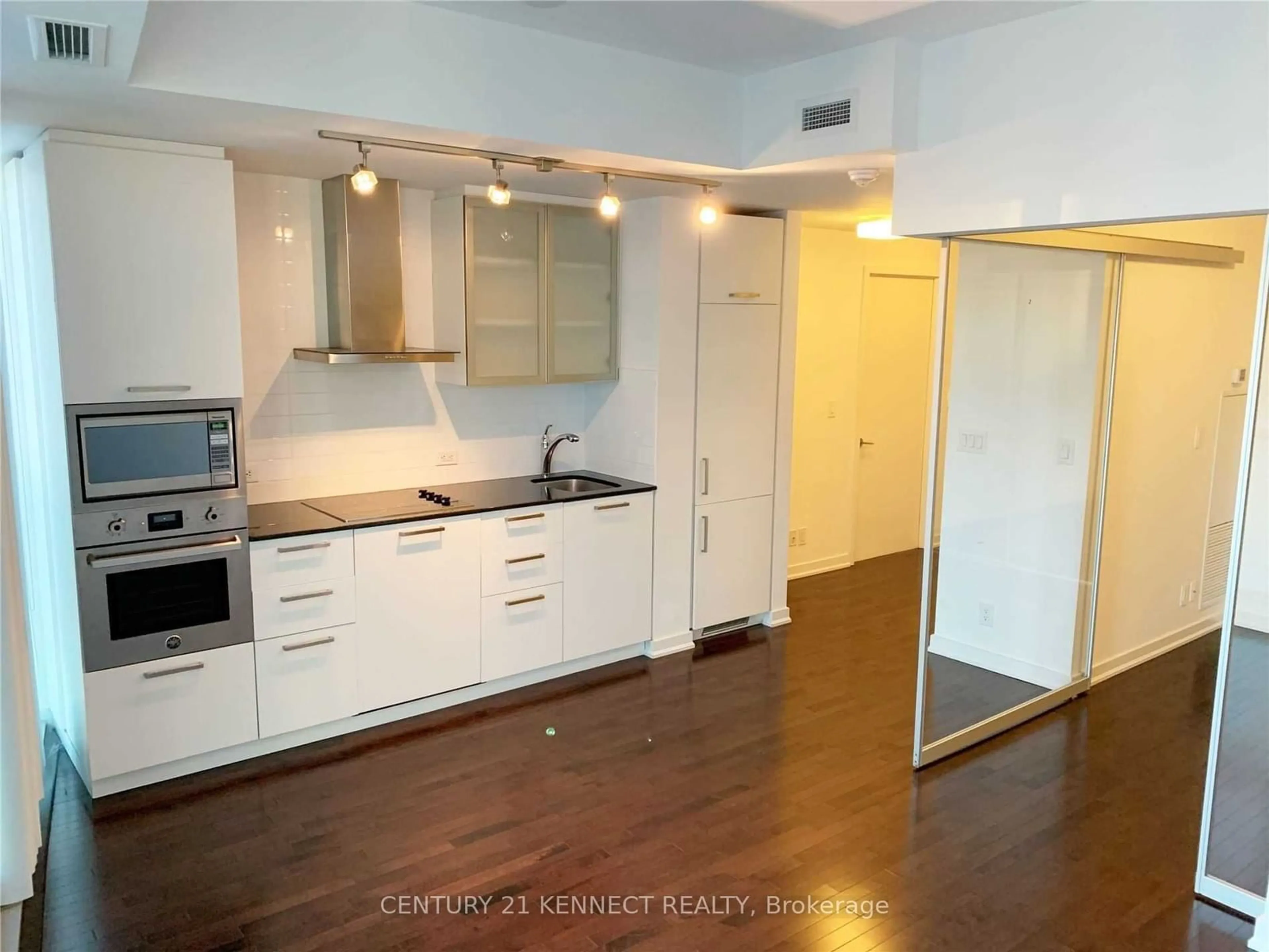 Standard kitchen, unknown for 12 York St #3801, Toronto Ontario M5J 2Z2