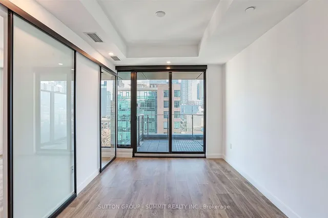Additional property image - 505 RICHMOND St Unit 922