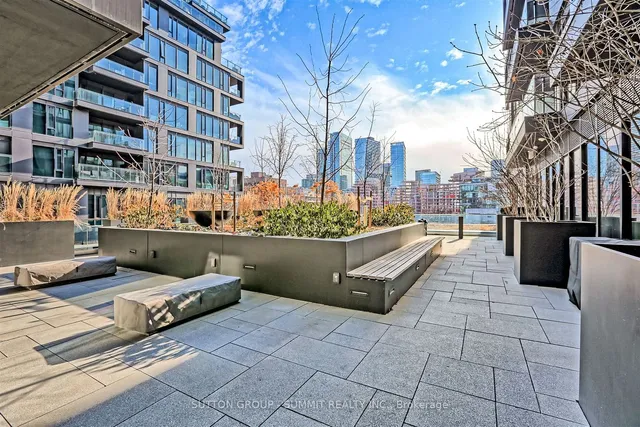 Additional property image - 505 RICHMOND St Unit 922