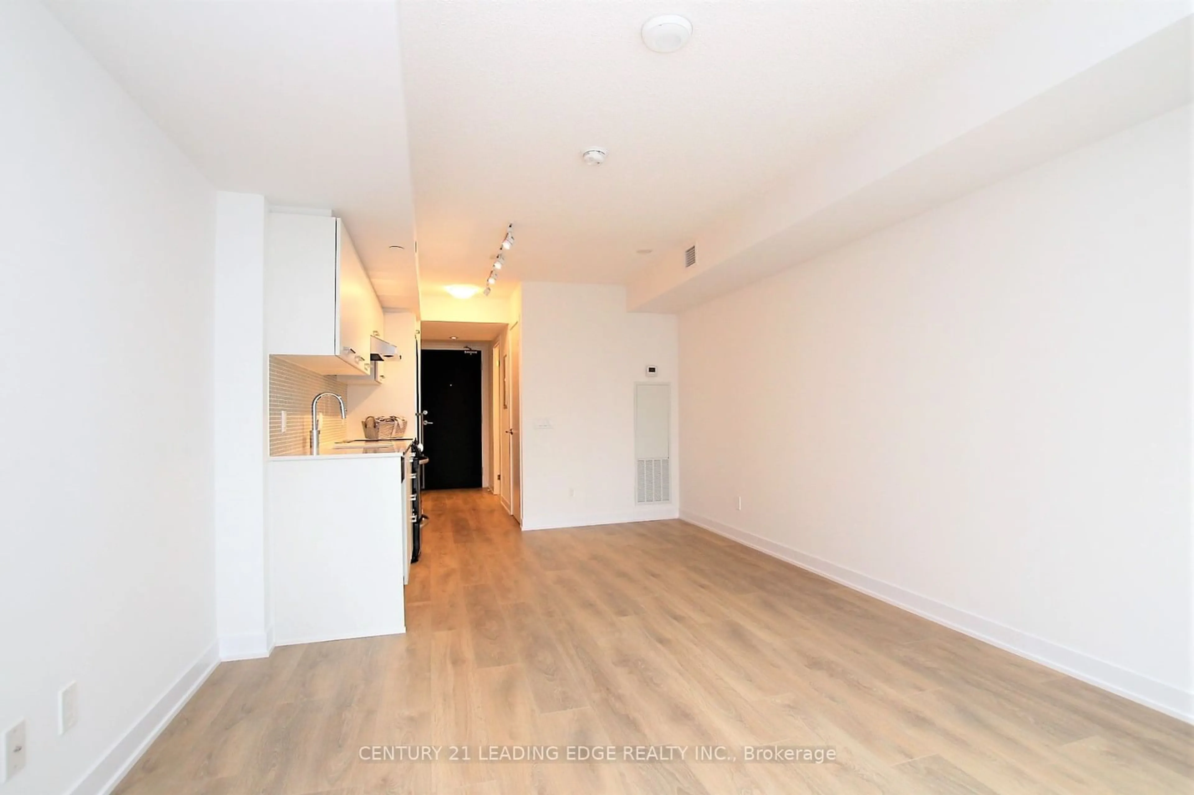 A pic of a room for 87 Peter St #1108, Toronto Ontario M5V 2G4