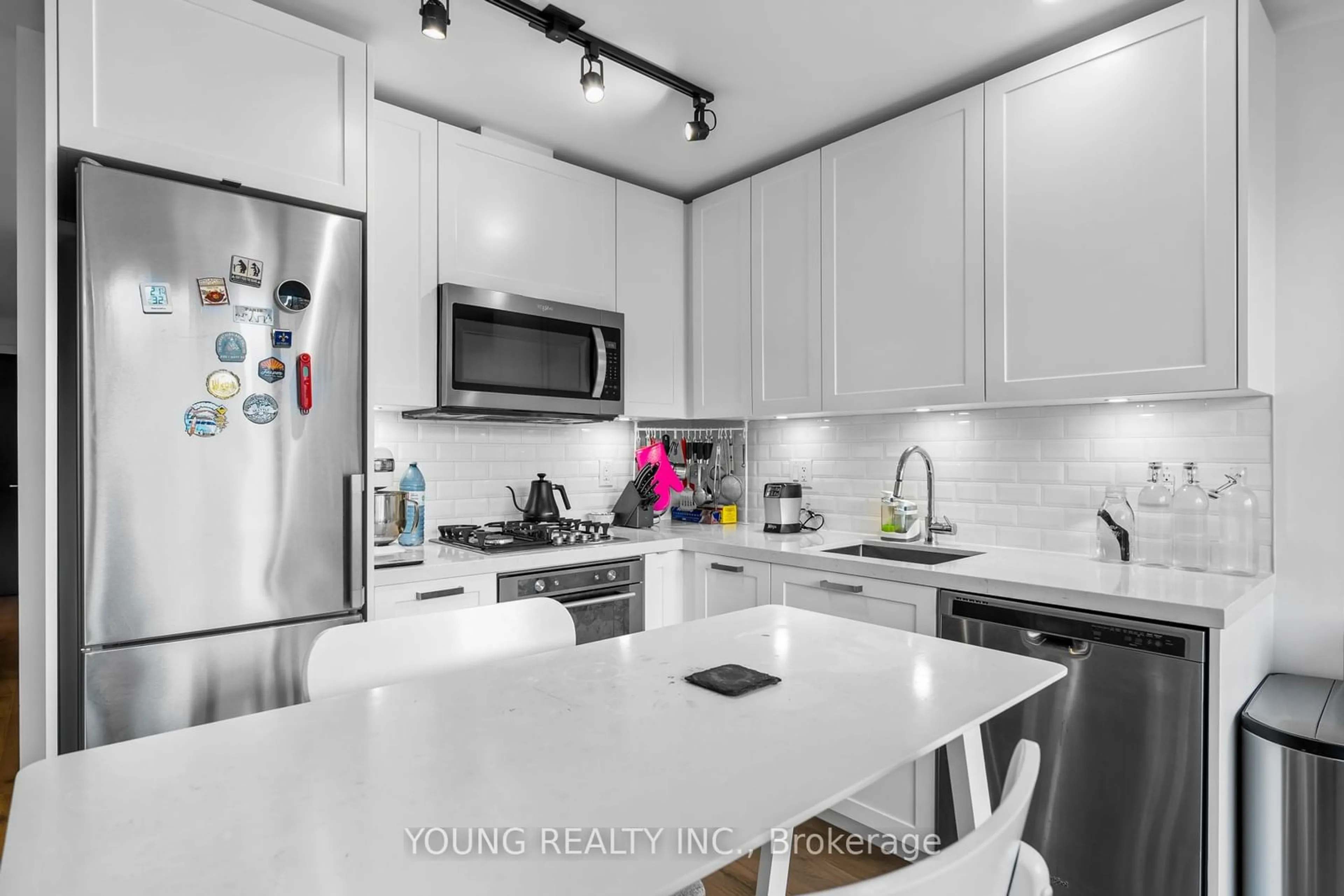 Contemporary kitchen, ceramic/tile floor for 55 Ontario St #715, Toronto Ontario M5A 0T8