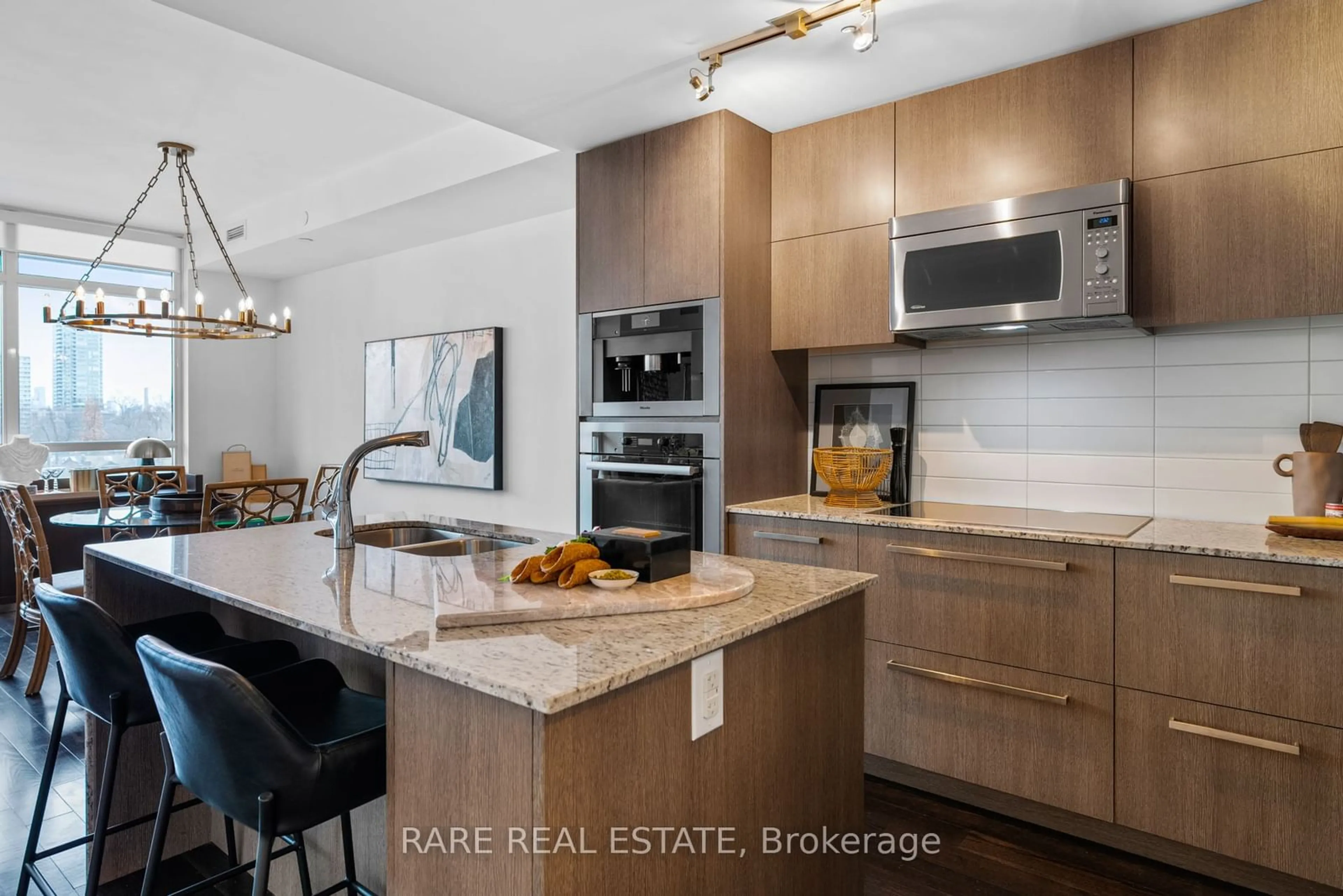 Open concept kitchen, unknown for 170 Avenue Rd #601, Toronto Ontario M5R 0A4