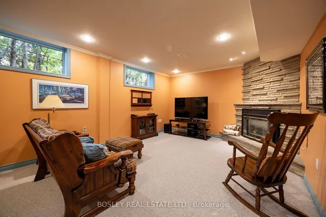 Additional property image - 195 Upper Canada Dr