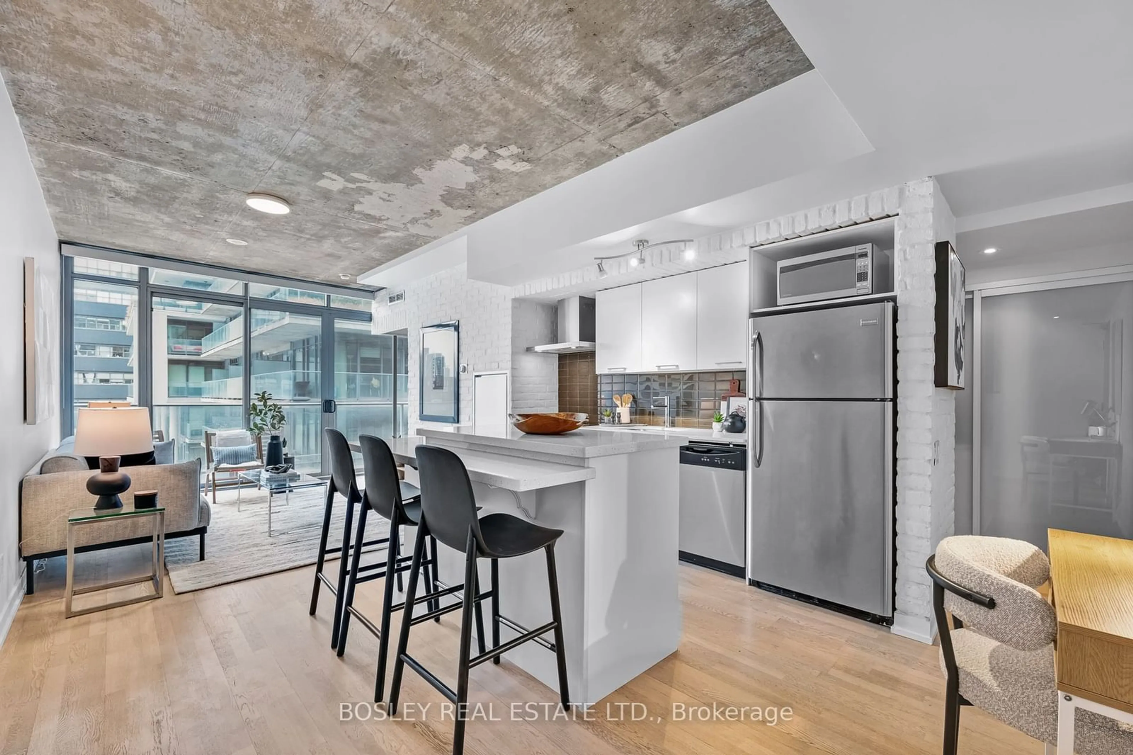 Open concept kitchen, cement floor for 650 King St #903, Toronto Ontario M5V 1M7