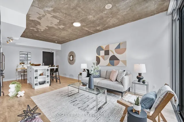 Additional property image - 650 King St Unit 903
