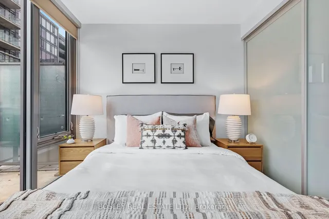 Additional property image - 650 King St Unit 903