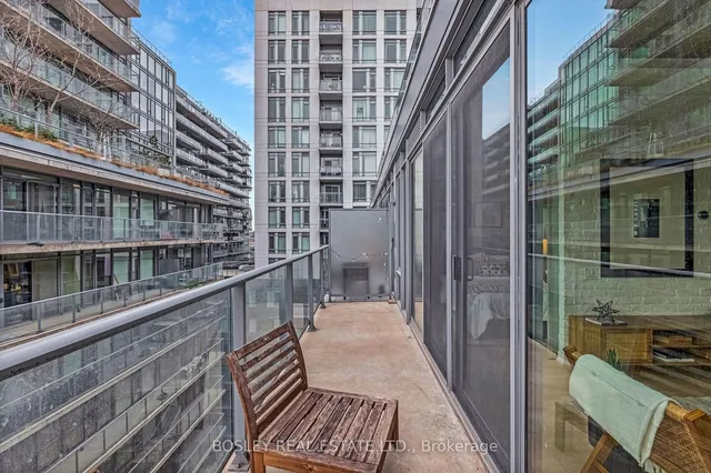 Additional property image - 650 King St Unit 903