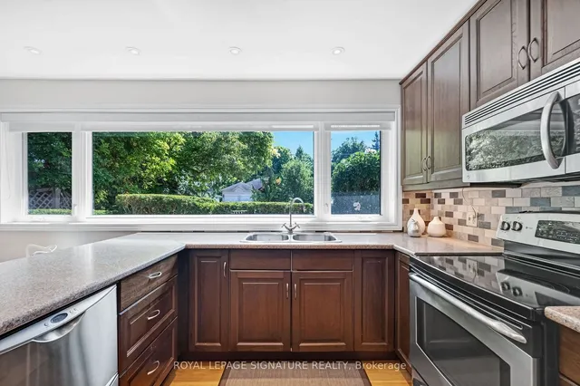 Additional property image - 30 Hi Mount Dr