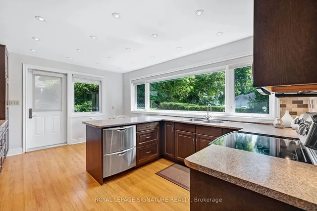 Additional property image - 30 Hi Mount Dr