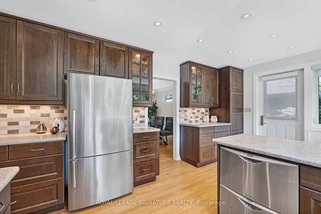 Additional property image - 30 Hi Mount Dr