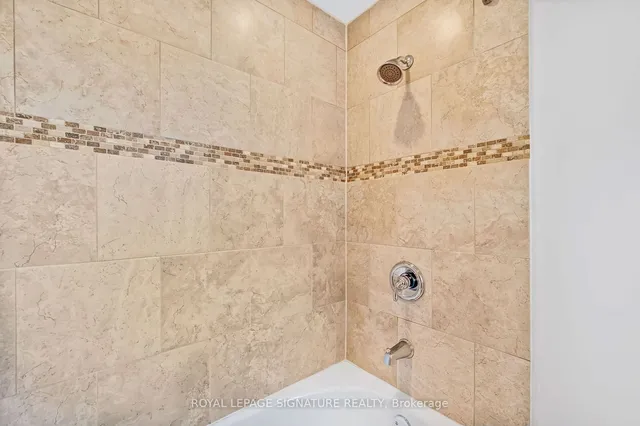 Additional property image - 30 Hi Mount Dr
