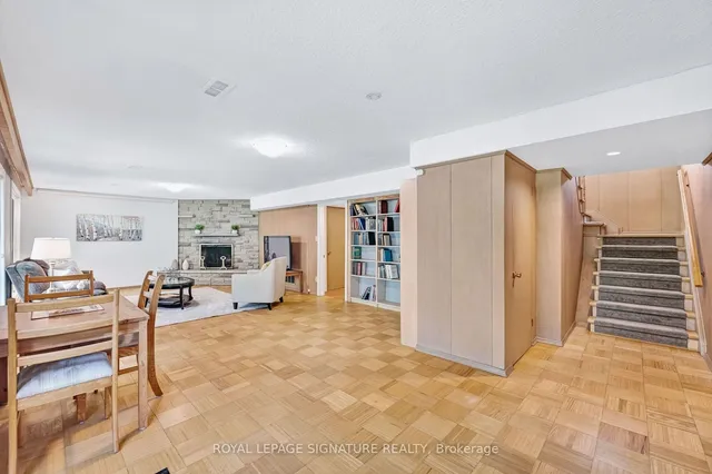 Additional property image - 30 Hi Mount Dr