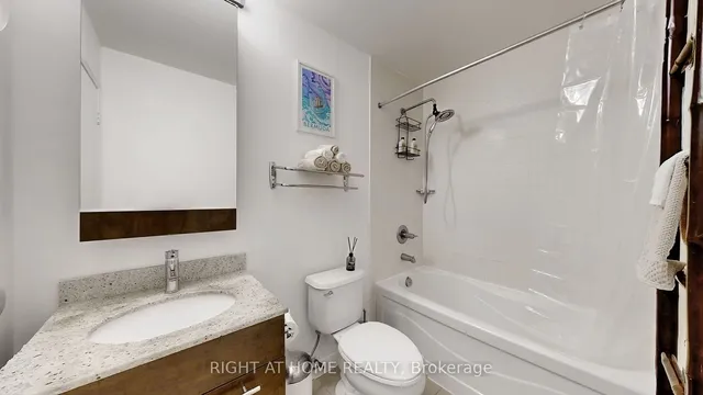 Additional image 12 of 500 Sherbourne St Unit 2604