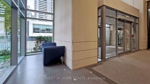 Additional image 30 of 500 Sherbourne St Unit 2604